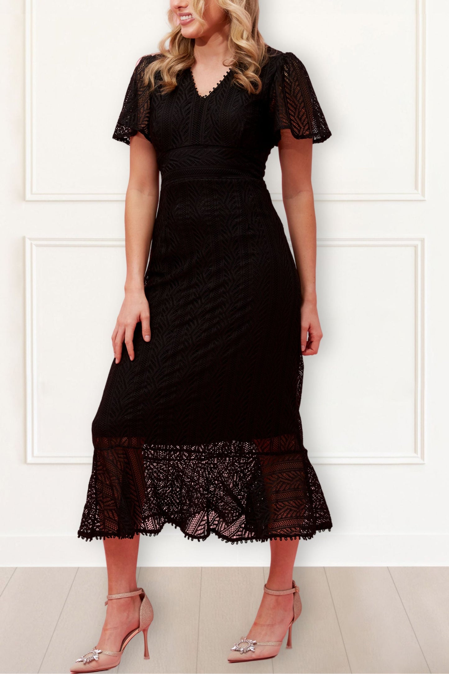 Bonnie Crochet Knit Midi Dress Lining Short Sleeves