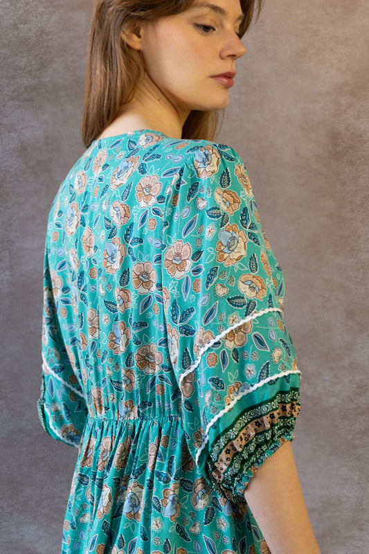 Brigitta Dress Short Relaxed Fit Short Floral Print & Bell Sleeves