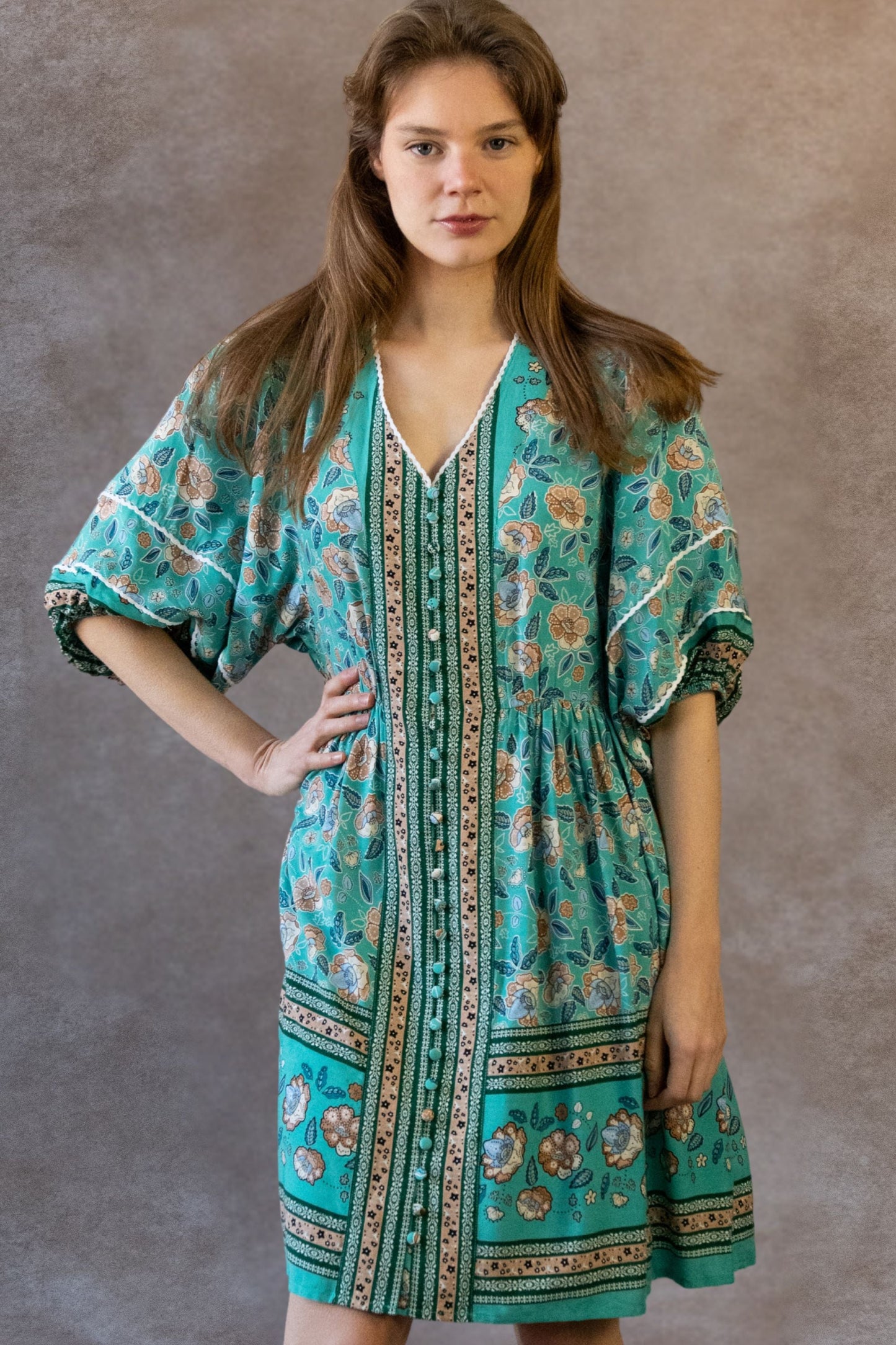 Brigitta Dress Short Relaxed Fit Short Floral Print & Bell Sleeves