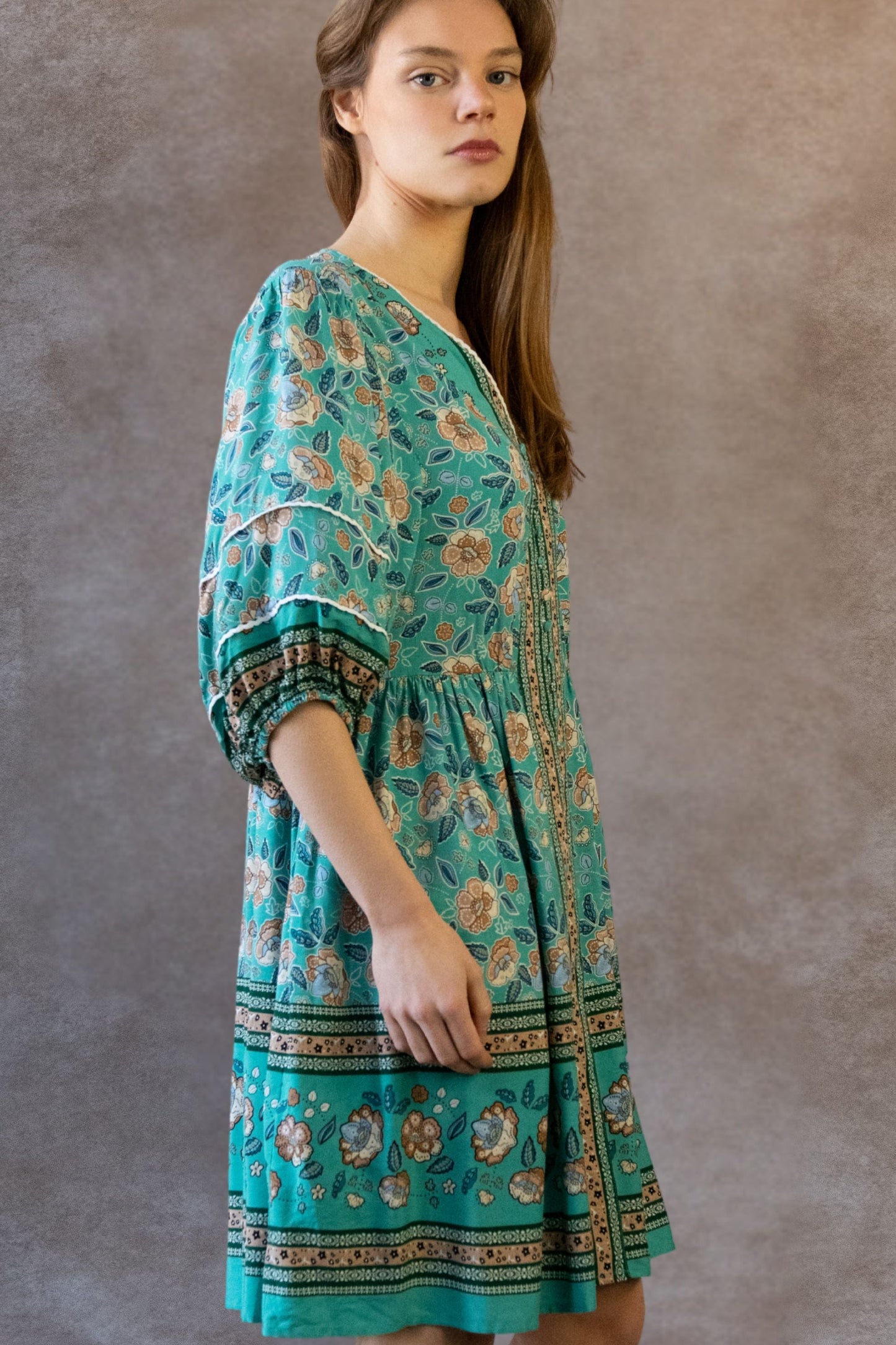 Brigitta Dress Short Relaxed Fit Short Floral Print & Bell Sleeves