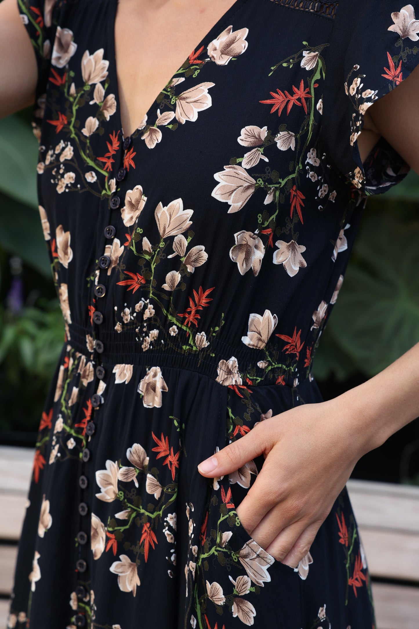 Garance Floral Button-Front Midi Dress with Short Sleeves