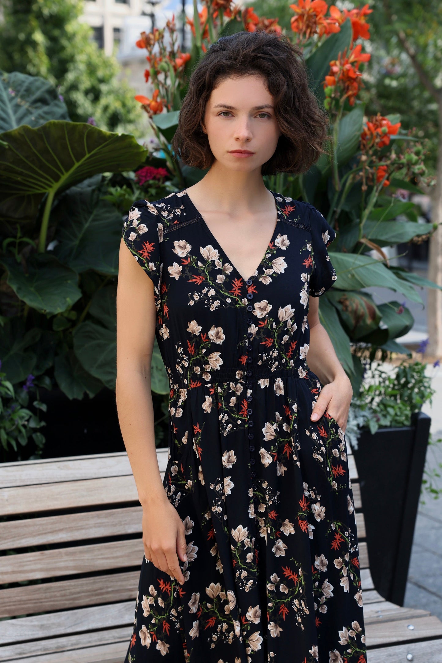 Garance Floral Button-Front Midi Dress with Short Sleeves