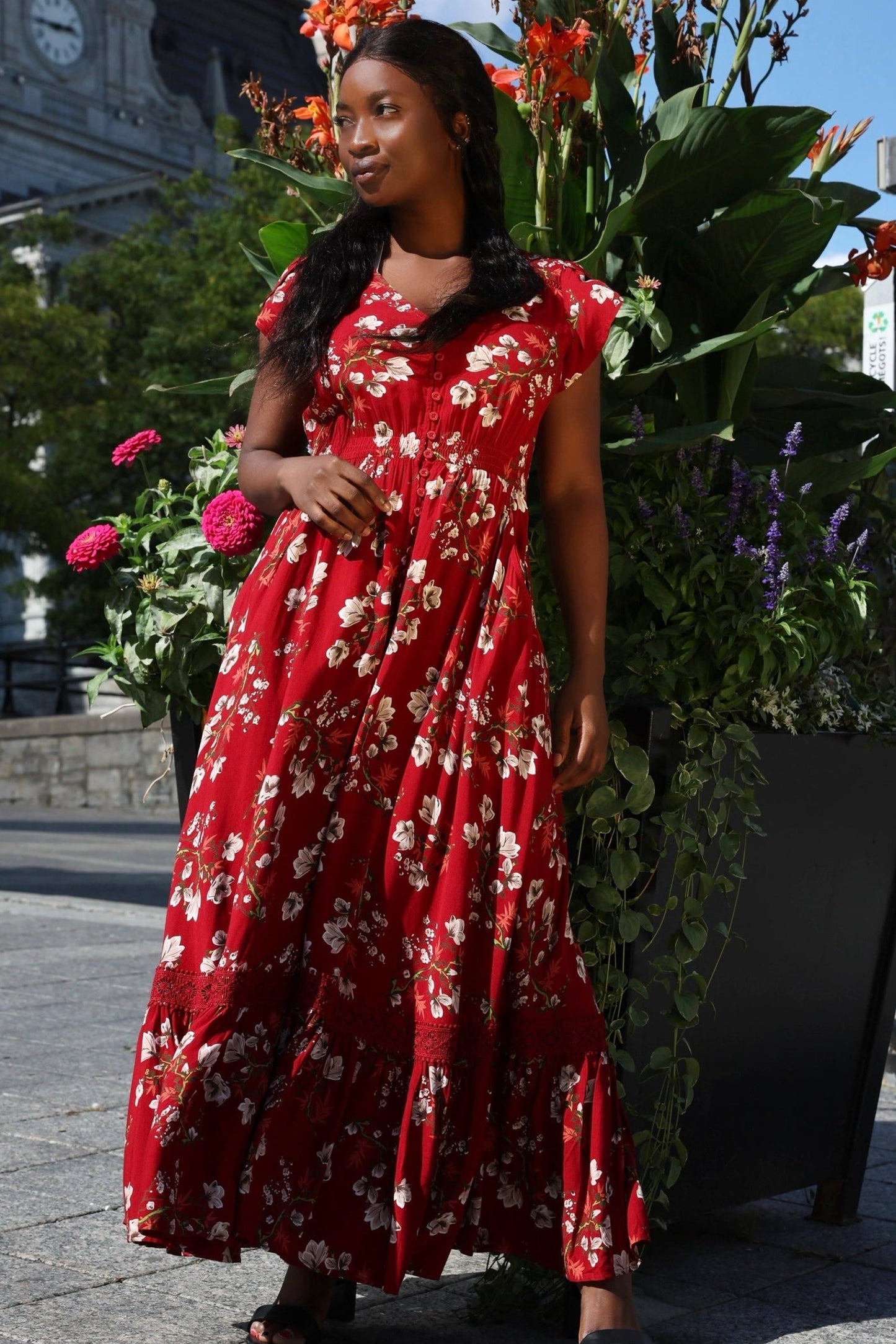 Garance Floral Button-Front Midi Dress with Short Sleeves