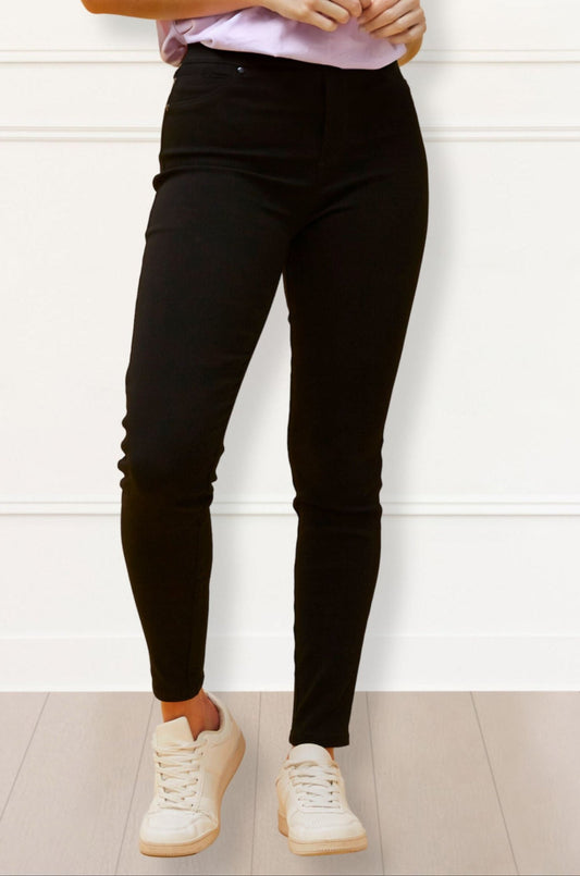 Sandra Black Stretch Skinny Pants Pull-On Jegging Style