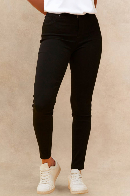 Sandra Black Stretch Skinny Pants Pull-On Jegging Style