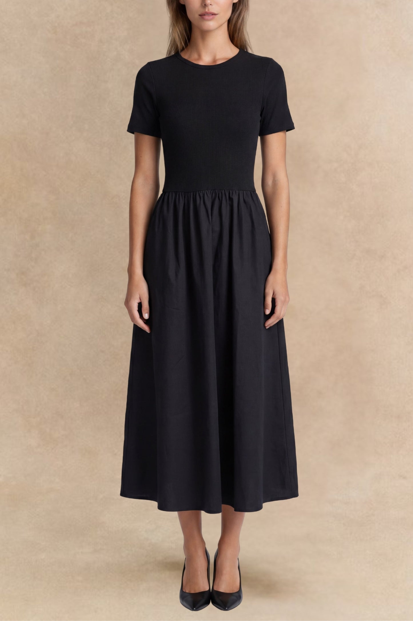 Sarah Black Short-Sleeve Midi Dress
