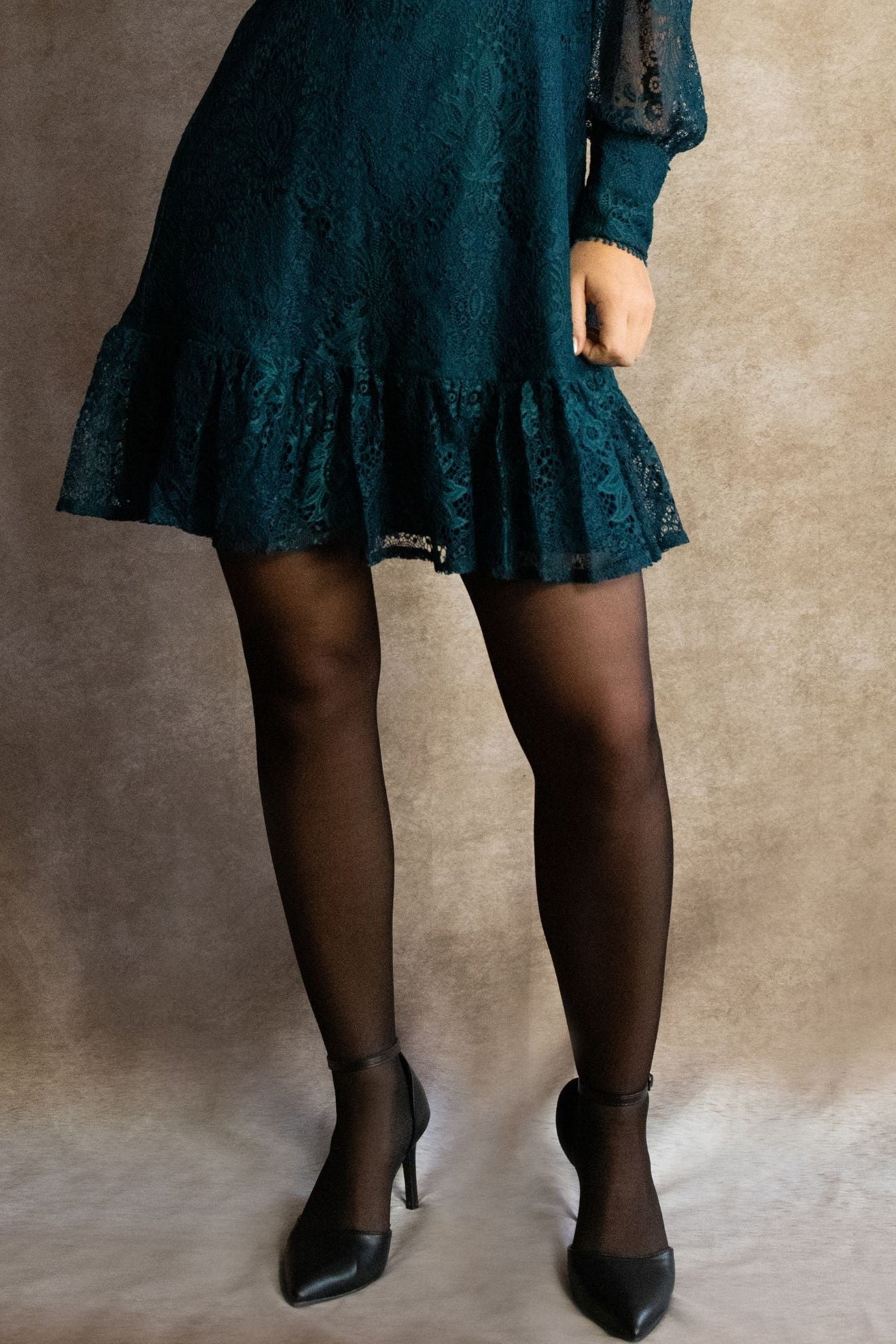 Tights Semi-Opaque Stockings + Mesh Laundry Bag